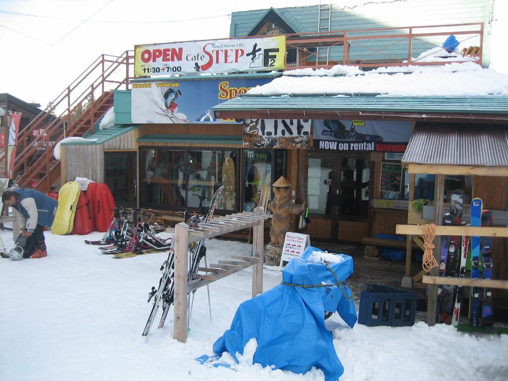 Lodge Nakajima Нодзаваонсен Экстерьер фото